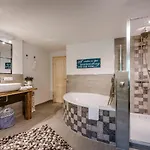 Talgut 山林小屋