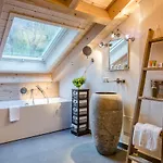 山林小屋 Talgut *