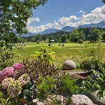 Talgut 山林小屋